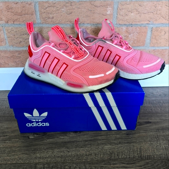 Adidas NMD_V3 J - Picture 1 of 9